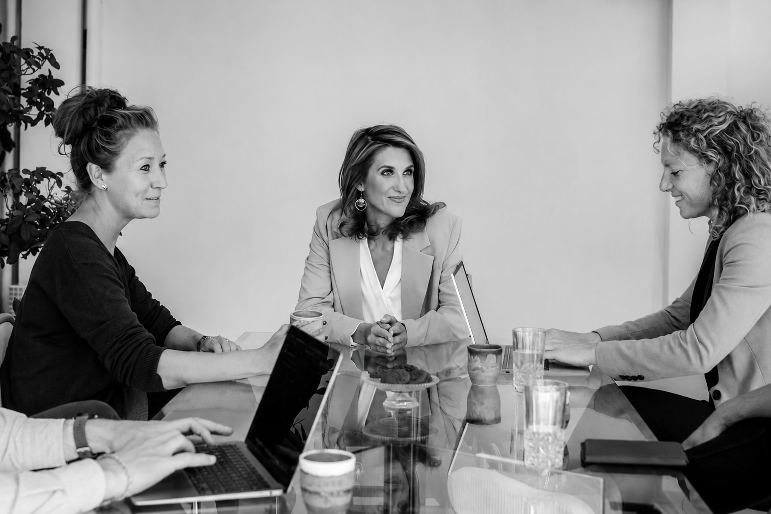 Lisanne van Bunderen facilitating a workshop